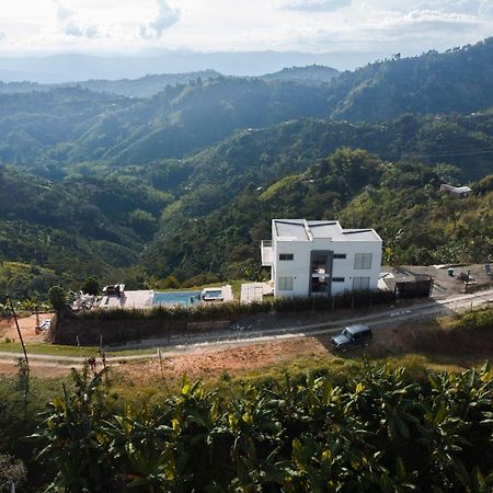 Villa Finca Dona Eva à Manizales Extérieur photo